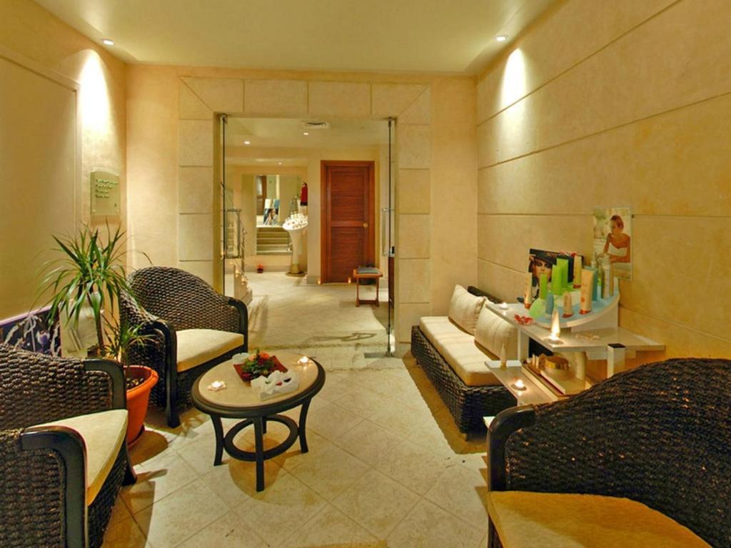 Les Oliviers Palace Szfaksz Kültér fotó